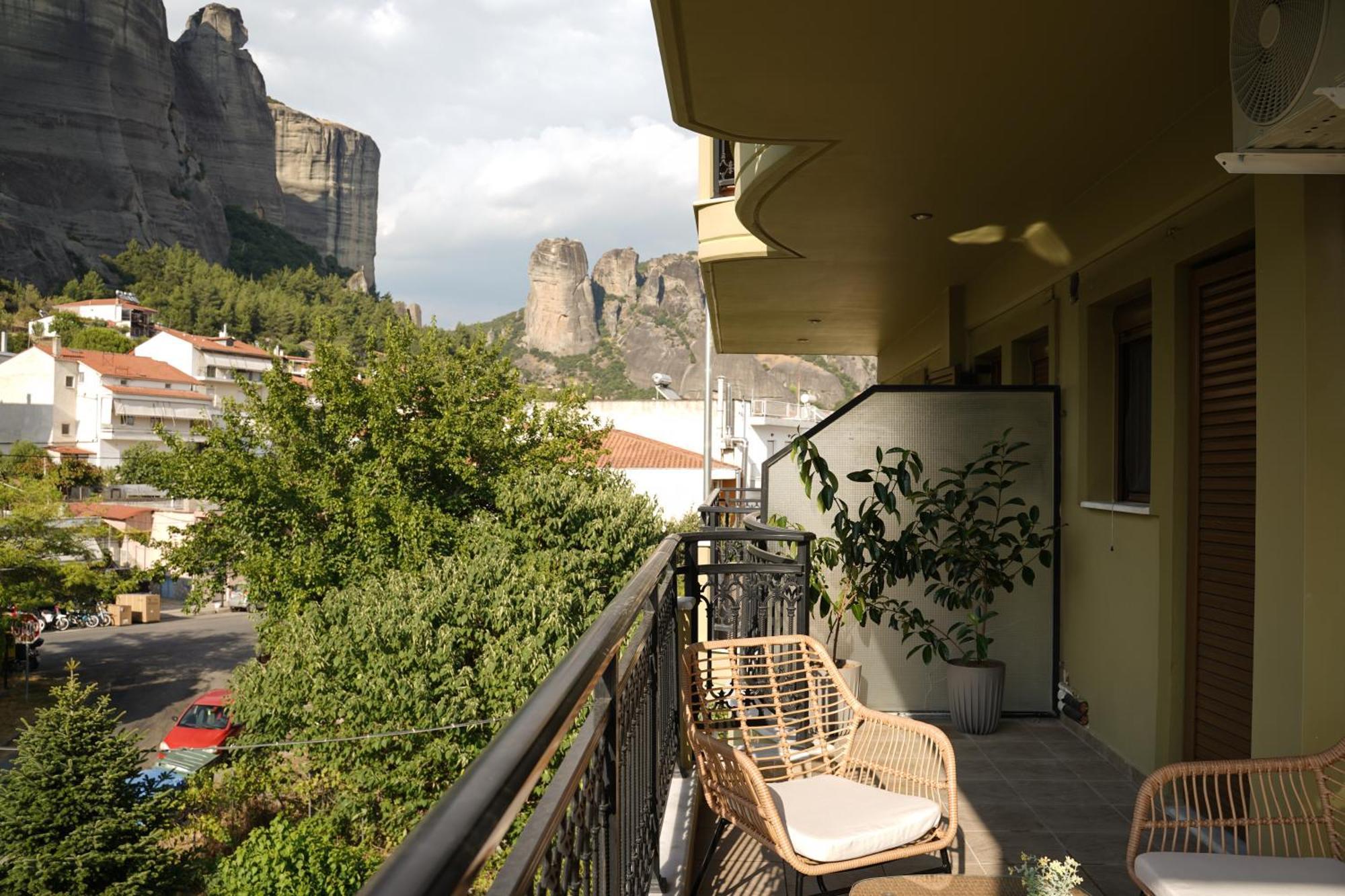 Grand View Suites Meteora Kalabáka Exterior foto